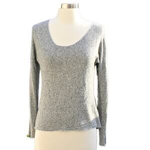 Scandal Women's Grey Sweater Long Sleeve Scoop Neck Lightweight